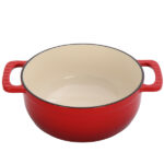 Cast iron 7.5QT cooking pot - Gradient red color - Includes two silicone gloves - Enamel pot - Image 3