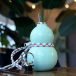 Gourd Shape Insulated Tumbler with Straw 520ml Travel thermos lightgreen - Image 2
