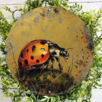 CIFbuy 1pc 8x8 Inch Round Aluminum Metal Sign, Golden Ladybug Wall Decor, Vintage Farmhouse Wreath Door Hanging Plaque, 2D Flat Home De TikTok, TikTok, Self-pickup Logiopics - Image 2