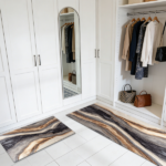 Three-piece kitchen rug set, non-slip and washable, abstract pattern kitchen hallway rug, soft and comfortable, suitable for sinks, floors, entrances, hallways and bathrooms. - Image 8