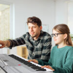 [Do Not Sell on Amazon] GEP-110 61 Key Lighting Keyboard with Piano Stand, Piano Bench, Built In Speakers, Headphone, Microphone, Music Rest, LED Screen, 3 Teaching Modes for Beginners - Image 7
