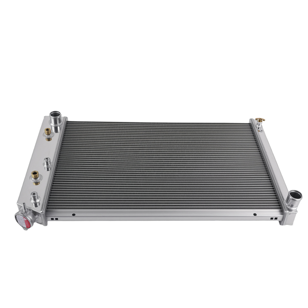 Radiator 3 Row Cooler fit for GMC C1500 C2500 C3500 4.1L-5.7L 1979-1980 CU162