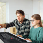 [Do Not Sell on Amazon] GEP-203 61 Key Keyboard with Piano Stand, Piano Bench, Built In Speakers, Headphone, Microphone, Music Rest, LED Screen, 3 Teaching Modes for Beginners - Image 7