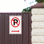 CIFbuy No Parking Right Arrow Tin Sign 8x12in, Resistant Outdoor Metal Plaque, Rustic Directional Wall Art, Wall Art, 2D Flat Unframed De Tin SikTok, Tin SikTok, ic Directional Wall Art Self-sickup Logiop Deque - Image 4