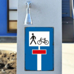 CIFbuy 2D Flat German Traffic Sign Bicycle Pedestrian Dead End Road Sign, Durable Metal Wall Hanging Decor 8x12 Inch, International Sty TikTok, TikTok, le Metal Wall Hanging Decor 8x12 Inch Self-pickup Logiopics