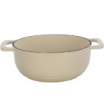 Cast iron 7.5QT cooking pot - Ceramic white - Includes two silicone gloves - Enamel pot - Image 4
