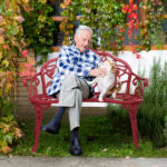 Outdoor Cast Aluminum Patio Bench, Porch Bench Chair with Curved Legs Rose Pattern, Red - Image 2