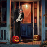 5ft Male servant Halloween Standing Decoration - Image 7