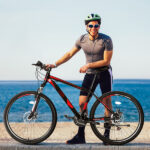 26 Inch 21 Speed ​​Explorer Red Black Mountain Bike - Image 17