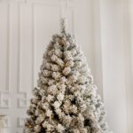 7 FT Pre-lit Snow Flocked Christmas Tree, Artificial Hinged Xmas Pine Tree with 1000 Branch Tips, 400 Lights and Remote Control for Holiday Party Office Home, Snowy Green - Image 8