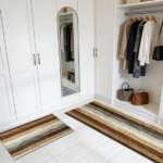 Three-piece kitchen rug set, non-slip and washable, abstract pattern kitchen hallway rug, soft and comfortable, suitable for sinks, floors, entrances, hallways and bathrooms. - Image 11