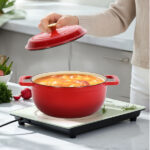 Cast iron 5QT cooking pot - Gradient red - Includes two silicone gloves - Enamel pot - Image 10
