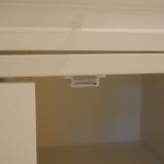 Kitchen Island & Kitchen Cart, Mobile Kitchen Island, Rubber Wood Top, Big & Adjustable Shelf Inside Cabinet for Different Utensils, Luxury Design Fits Party at Different Site. - Image 6