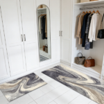 Three-piece kitchen rug set, non-slip and washable, abstract pattern kitchen hallway rug, soft and comfortable, suitable for sinks, floors, entrances, hallways and bathrooms. - Image 9